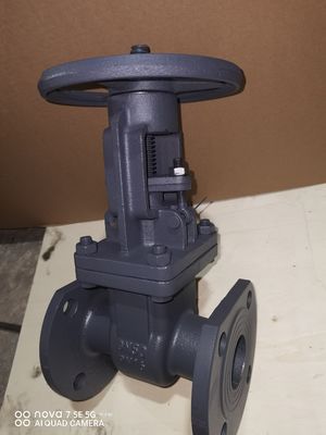 Cast Iron Flanged Gate Valve with 150-300 PSI Pressure Rating, API 598 Testing Standard, and ASME B16.10 Dimensions